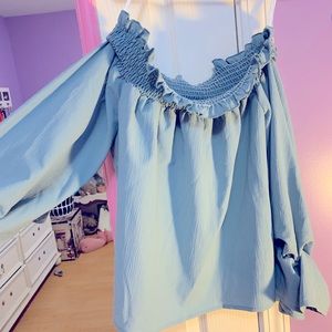 Off shoulder boutique shirt